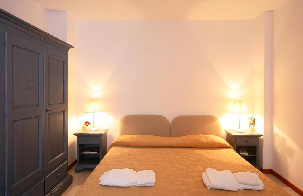 Residence Borgo San Sebastiano Bergeggi Phòng bức ảnh