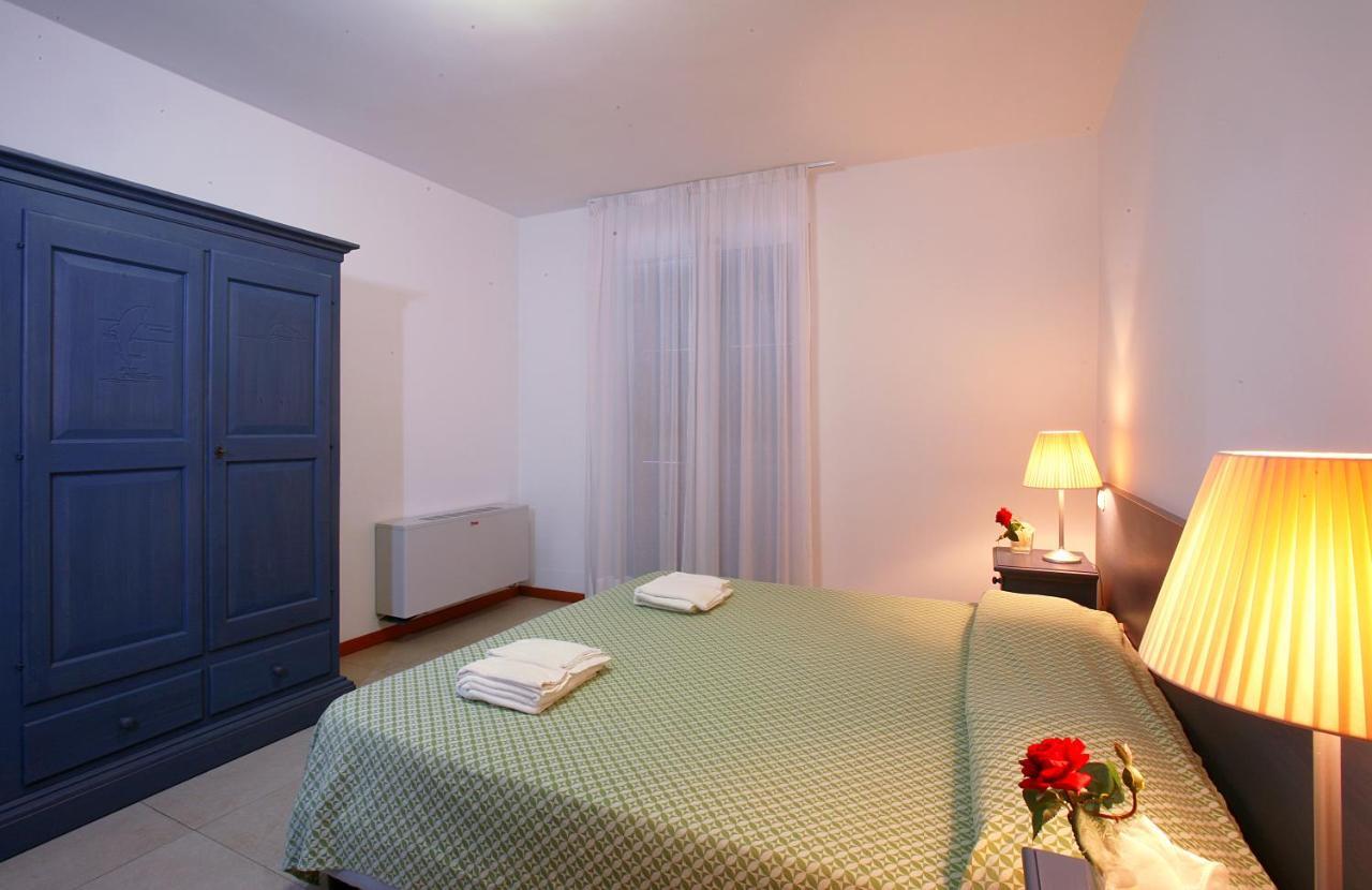 Residence Borgo San Sebastiano Bergeggi Phòng bức ảnh