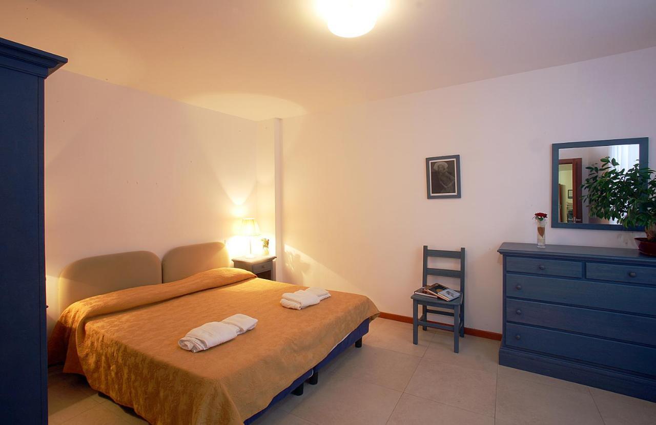Residence Borgo San Sebastiano Bergeggi Phòng bức ảnh